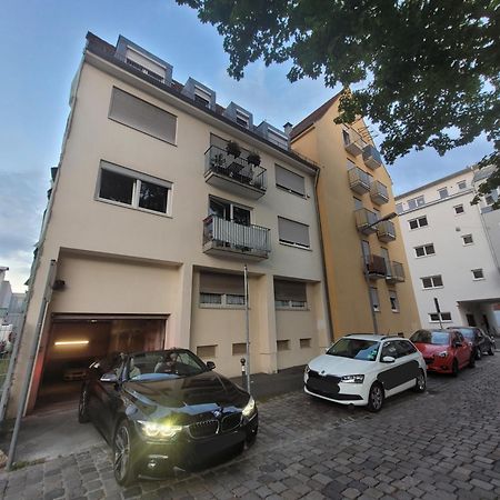 City Center - 4 Room Apartment With Kitchen And 2 Bathrooms Núremberg Exterior foto